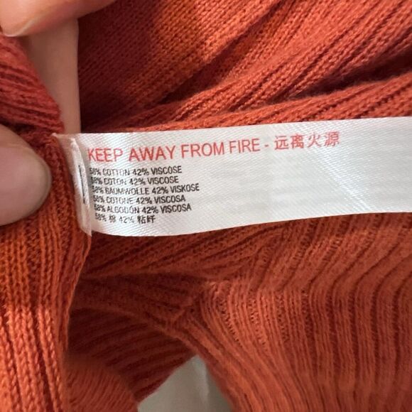 Sold  - Picture 6 of 7